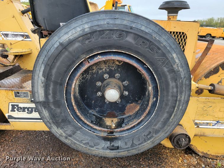image for item JL9516 Ferguson 46A  double drum roller