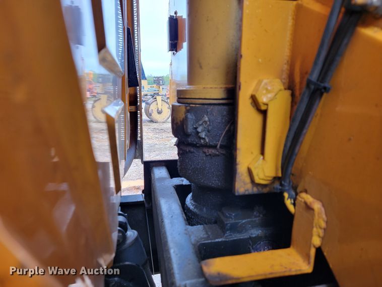 image for item JL9518 2006 International 7400  dump truck