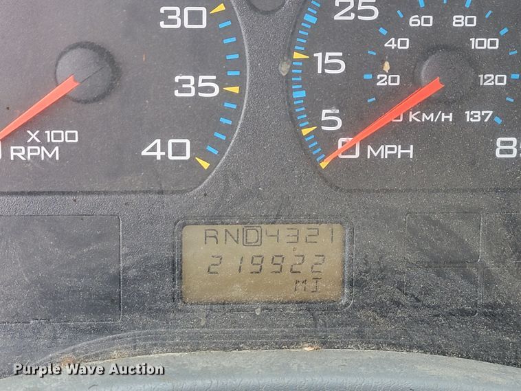 image for item JL9518 2006 International 7400  dump truck