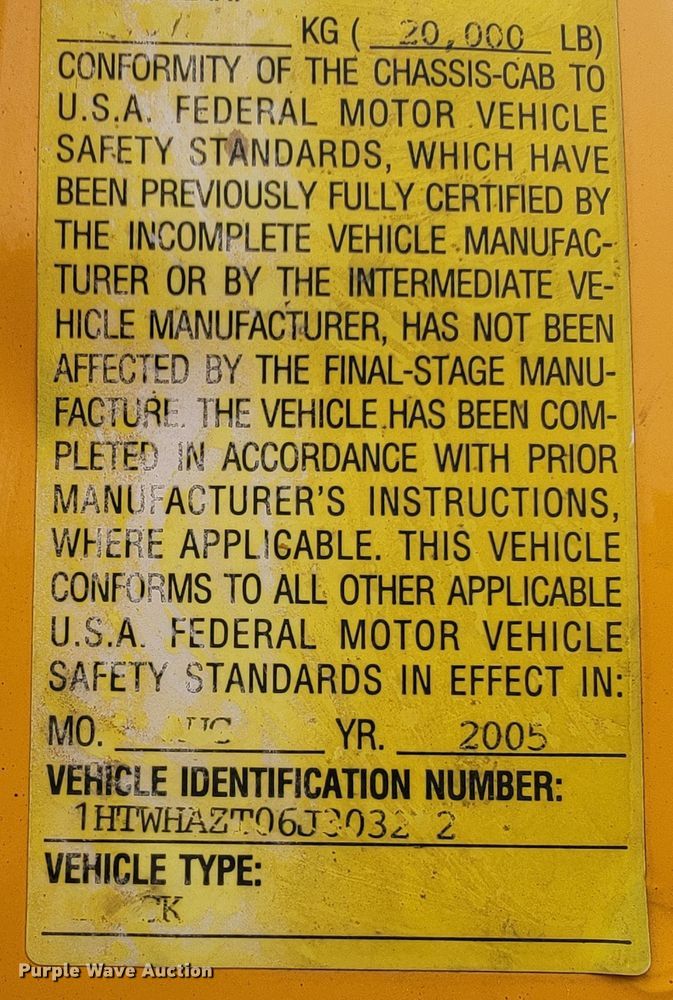 image for item JL9518 2006 International 7400  dump truck