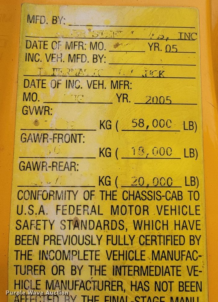 image for item JL9518 2006 International 7400  dump truck