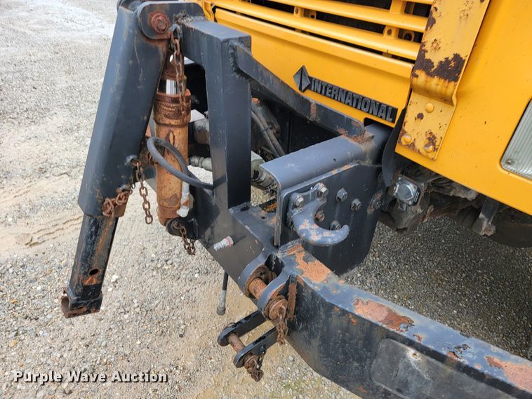 image for item JL9519 2002 International 4900  Crew Cab dump truck