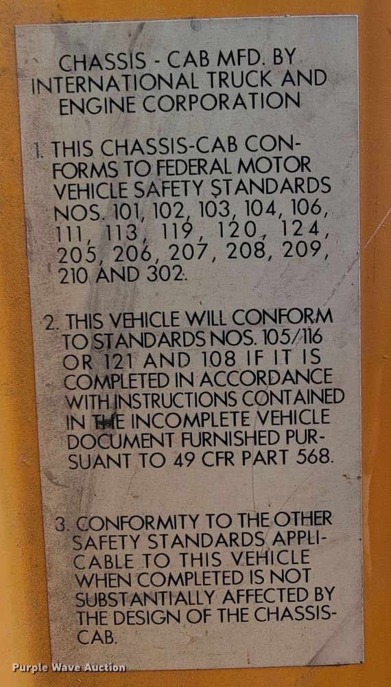 image for item JL9519 2002 International 4900  Crew Cab dump truck