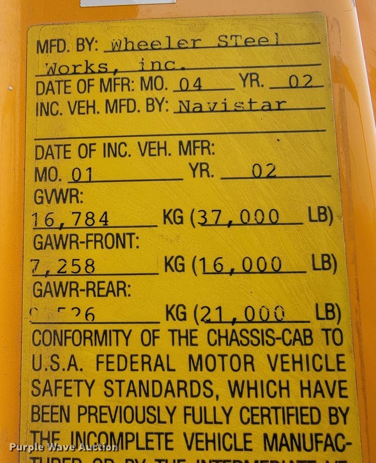 image for item JL9519 2002 International 4900  Crew Cab dump truck