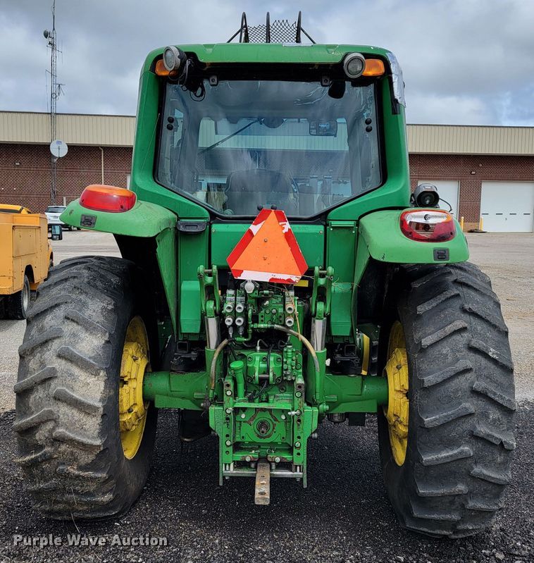 image for item JL9520 John Deere 6430  MFWD tractor