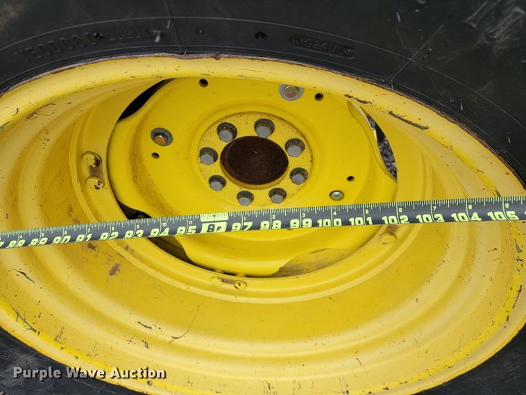 image for item JL9520 John Deere 6430  MFWD tractor