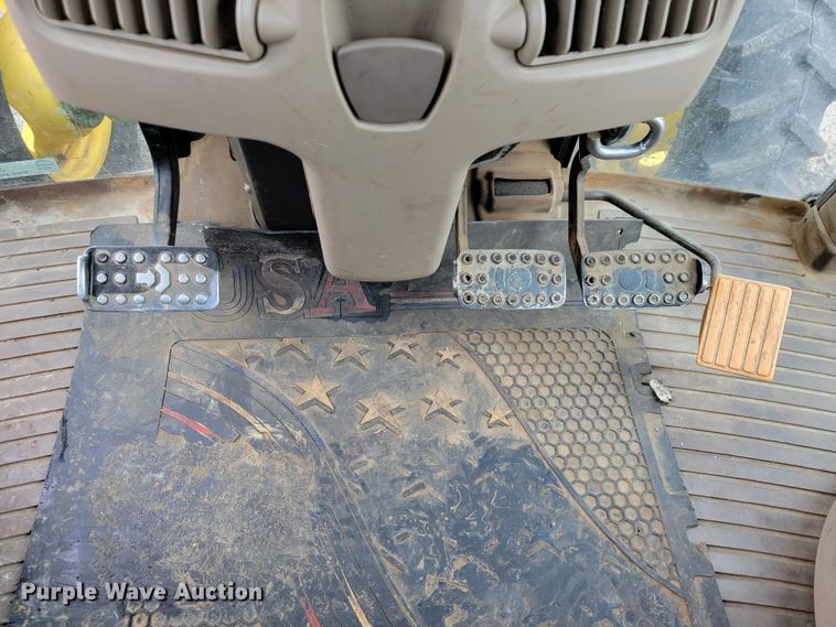 image for item JL9520 John Deere 6430  MFWD tractor