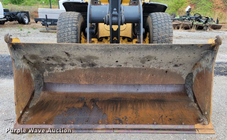 image for item JL9521 2007 John Deere 444J  wheel loader