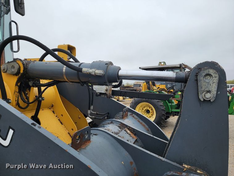 image for item JL9521 2007 John Deere 444J  wheel loader