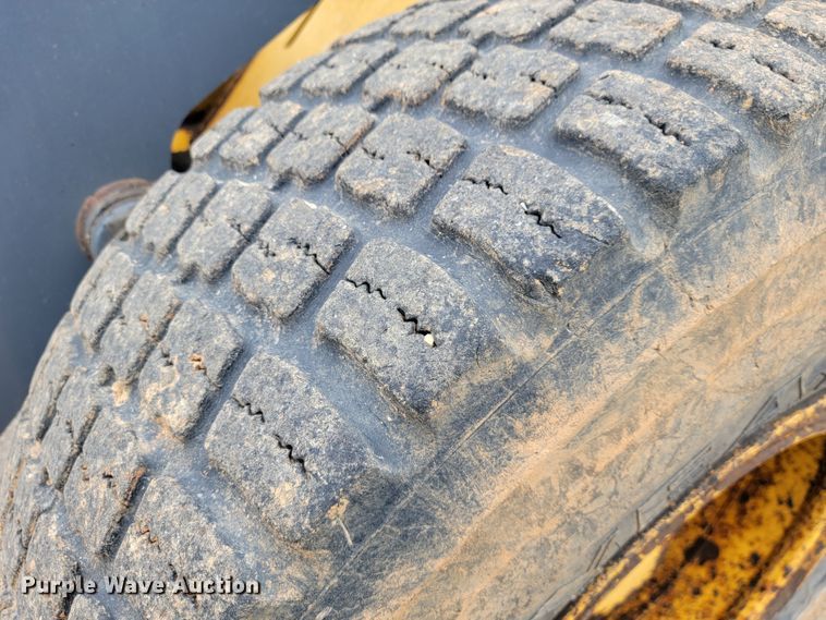 image for item JL9521 2007 John Deere 444J  wheel loader