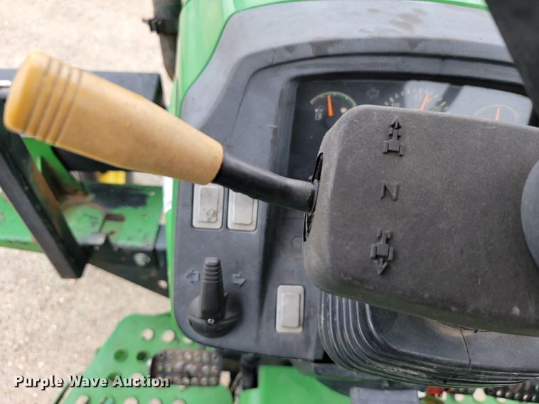 image for item JL9522 2007 John Deere 5325  tractor