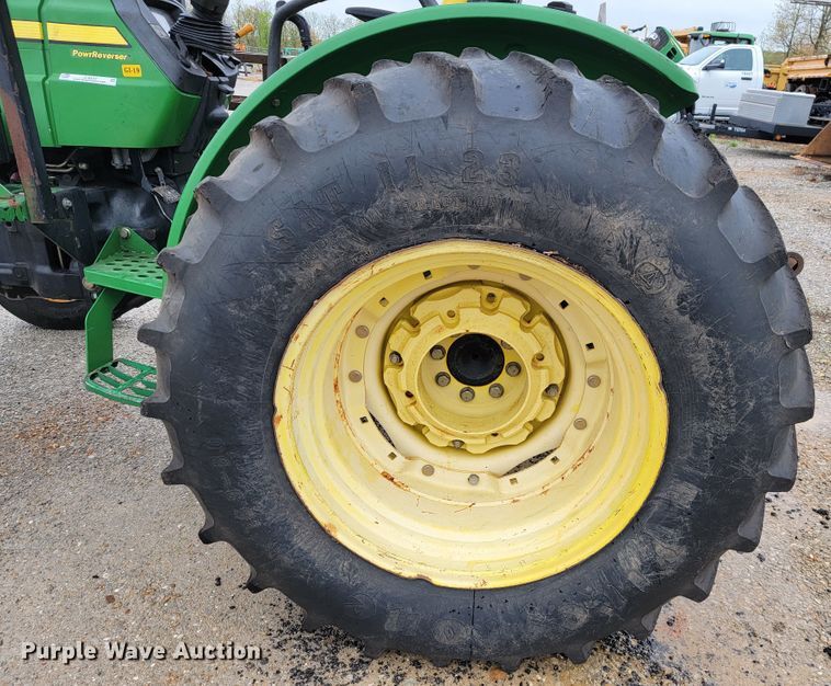 image for item JL9522 2007 John Deere 5325  tractor