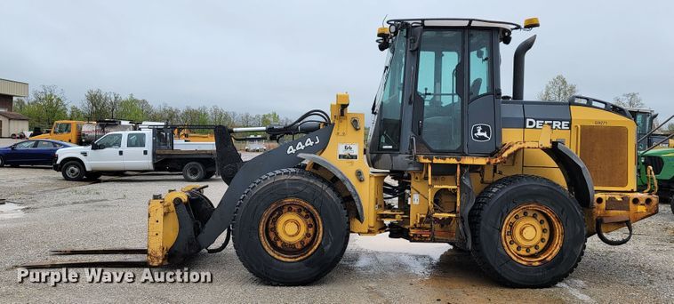 image for item JL9523 2007 John Deere 444J  wheel loader