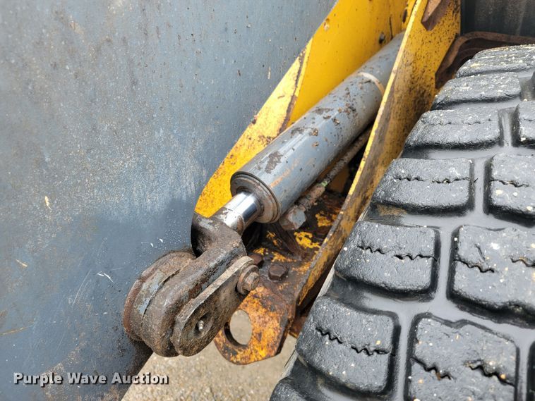 image for item JL9523 2007 John Deere 444J  wheel loader