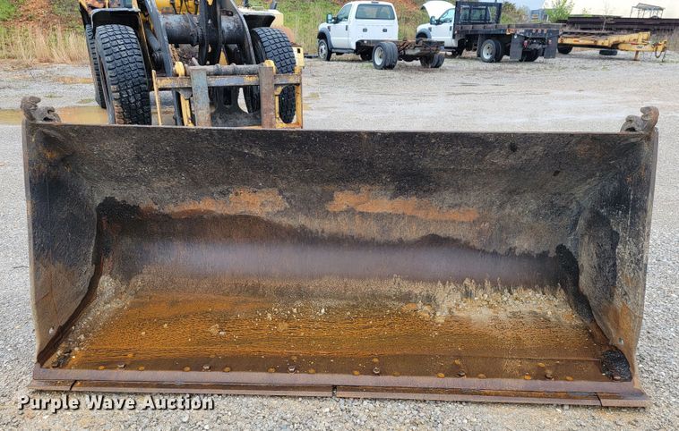 image for item JL9523 2007 John Deere 444J  wheel loader