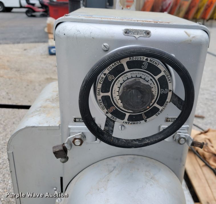 image for item JL9538 Hobart GW-222  welder/generator