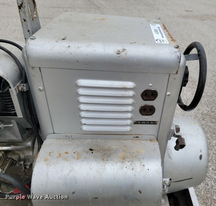 image for item JL9538 Hobart GW-222  welder/generator