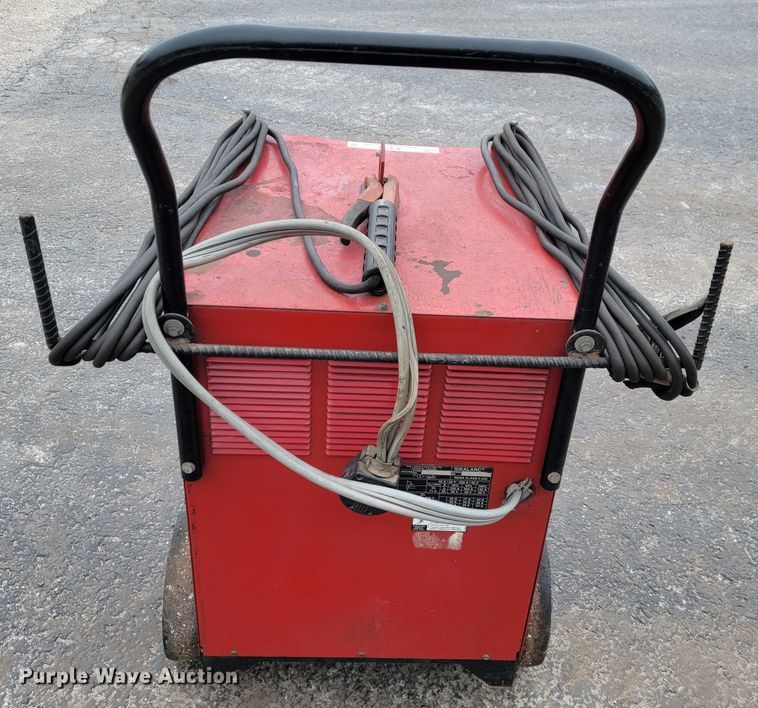 image for item JL9540 Lincoln Idealarc 250  welder