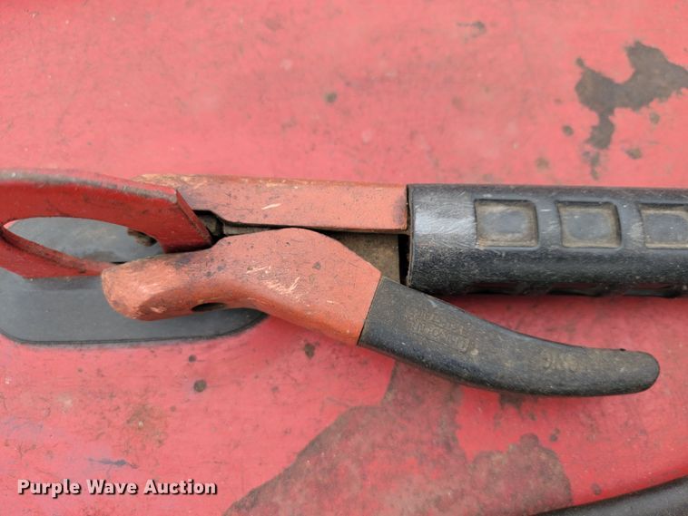 image for item JL9540 Lincoln Idealarc 250  welder