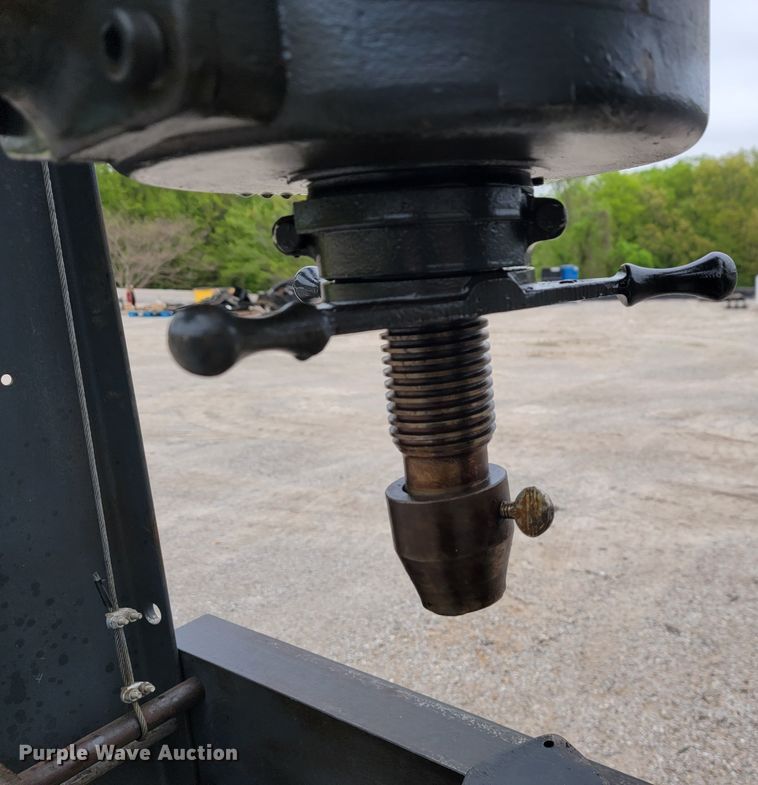 image for item JL9544 Dake 7001  hydraulic press