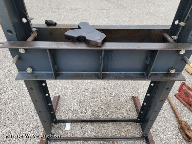 image for item JL9544 Dake 7001  hydraulic press