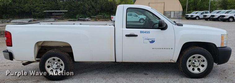 image for item JL9554 2008  Chevrolet Silverado 1500  pickup truck