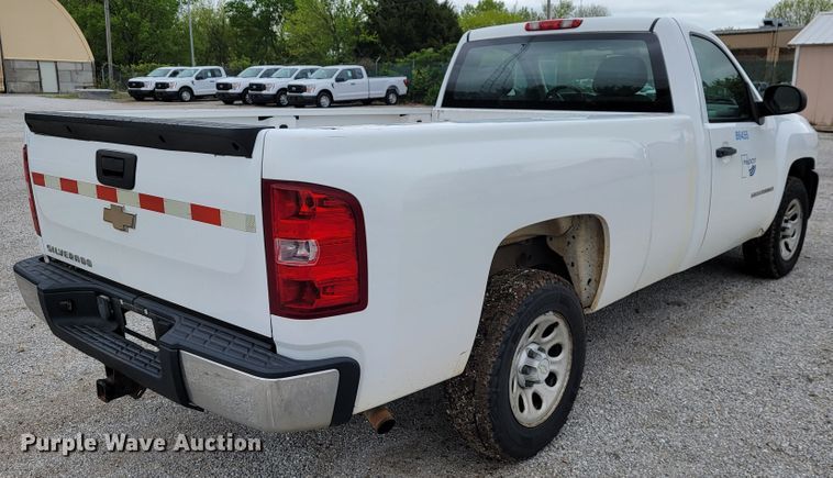 image for item JL9554 2008  Chevrolet Silverado 1500  pickup truck