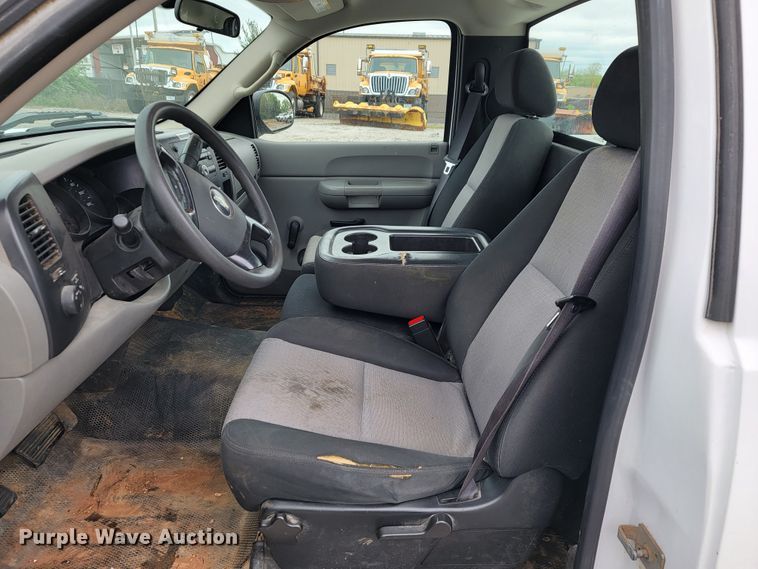 image for item JL9554 2008  Chevrolet Silverado 1500  pickup truck