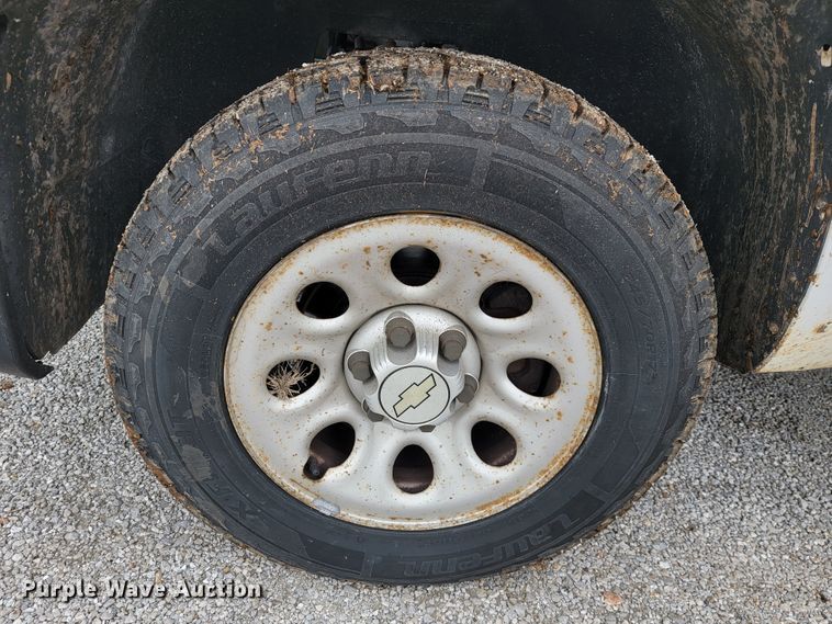 image for item JL9554 2008  Chevrolet Silverado 1500  pickup truck