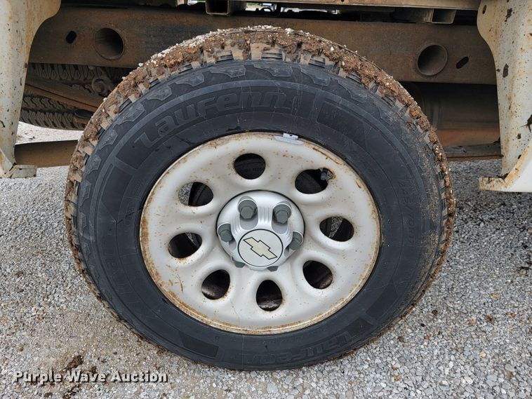 image for item JL9554 2008  Chevrolet Silverado 1500  pickup truck