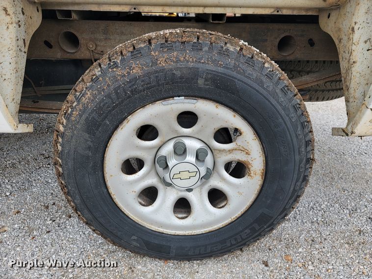 image for item JL9554 2008  Chevrolet Silverado 1500  pickup truck