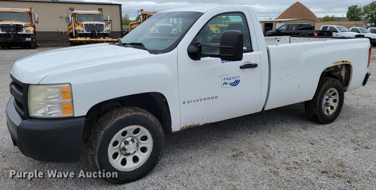 image for item JL9556 2009 Chevrolet Silverado 1500  pickup truck