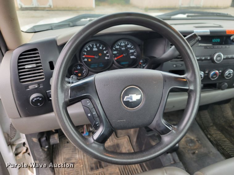 image for item JL9556 2009 Chevrolet Silverado 1500  pickup truck