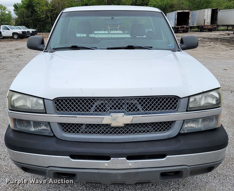 image for item JL9558 2005 Chevrolet Silverado 1500  pickup truck