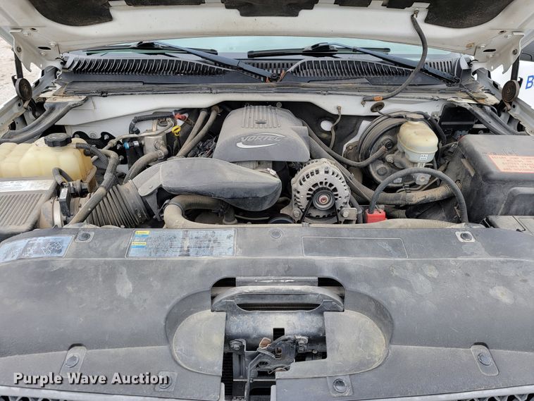 image for item JL9558 2005 Chevrolet Silverado 1500  pickup truck