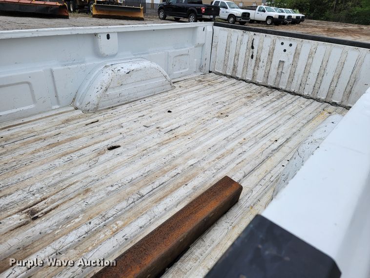 image for item JL9558 2005 Chevrolet Silverado 1500  pickup truck