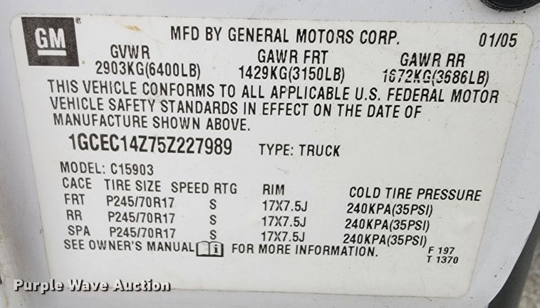 image for item JL9558 2005 Chevrolet Silverado 1500  pickup truck