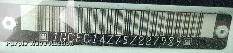 image for item JL9558 2005 Chevrolet Silverado 1500  pickup truck