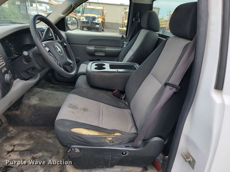 image for item JL9560 2008 Chevrolet Silverado 1500  pickup truck