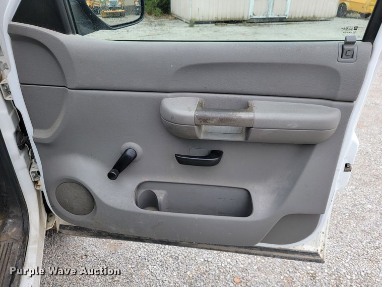 image for item JL9560 2008 Chevrolet Silverado 1500  pickup truck