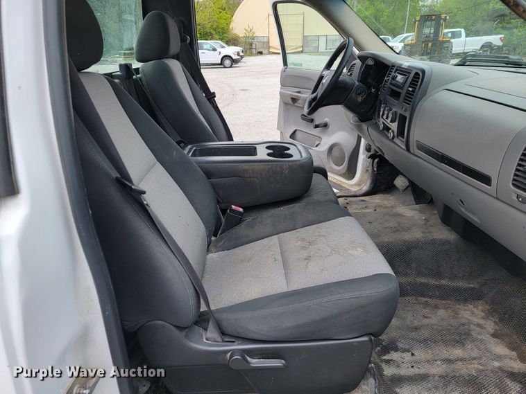 image for item JL9560 2008 Chevrolet Silverado 1500  pickup truck