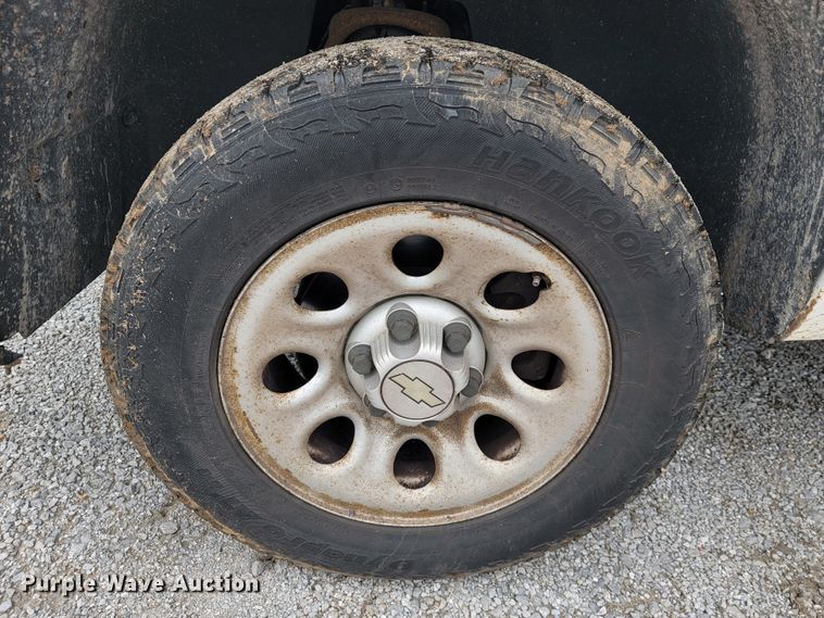 image for item JL9560 2008 Chevrolet Silverado 1500  pickup truck