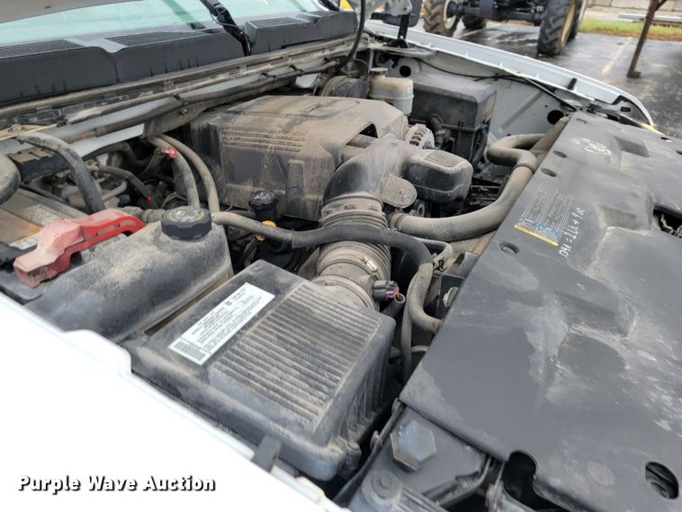 image for item JL9561 2008 Chevrolet Silverado 1500  Crew Cab pickup truck