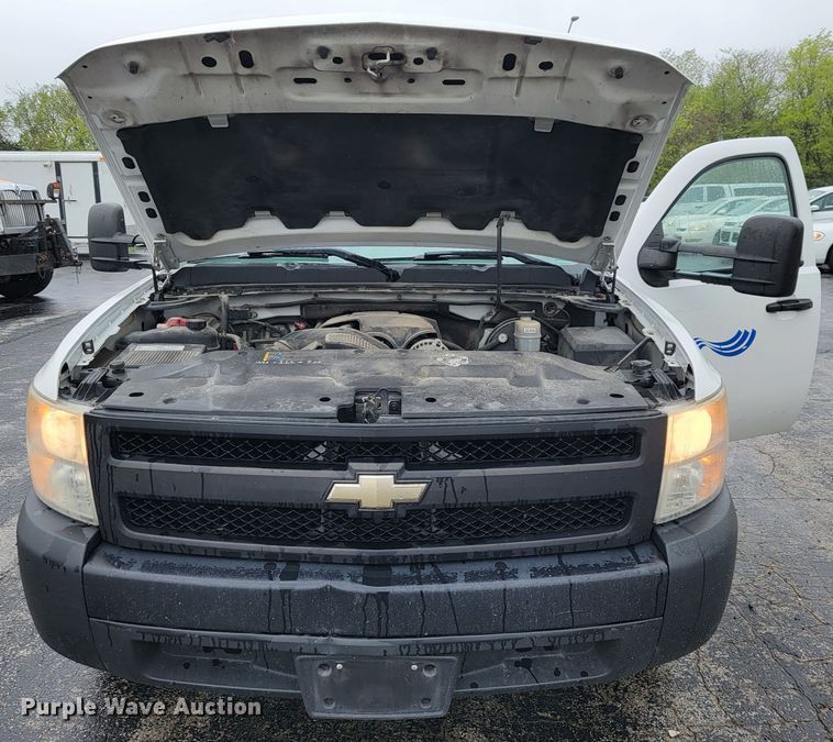 image for item JL9561 2008 Chevrolet Silverado 1500  Crew Cab pickup truck