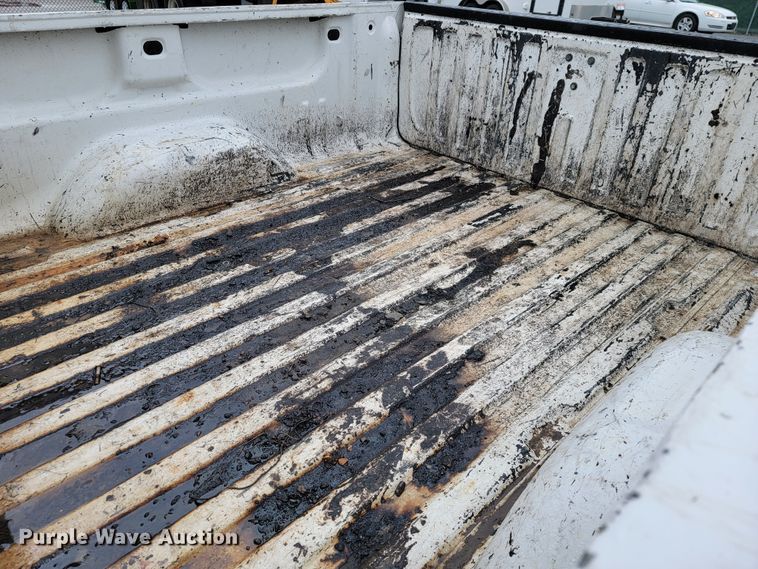 image for item JL9561 2008 Chevrolet Silverado 1500  Crew Cab pickup truck