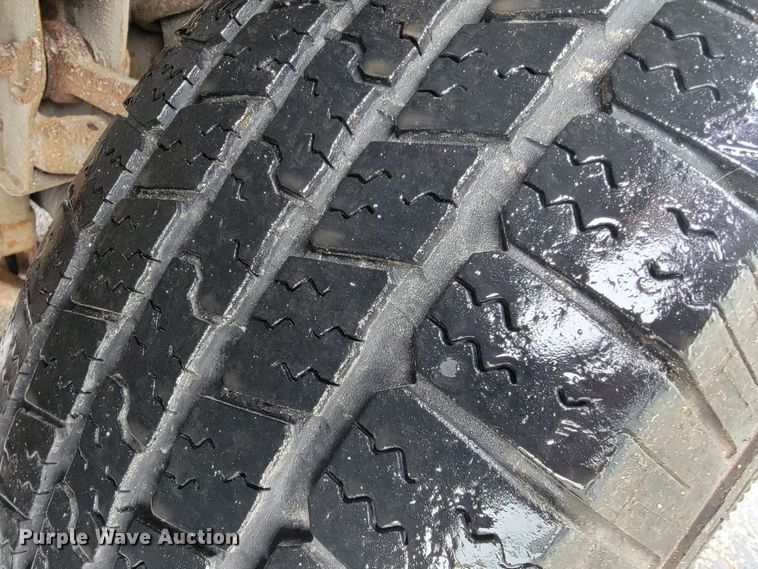 image for item JL9561 2008 Chevrolet Silverado 1500  Crew Cab pickup truck