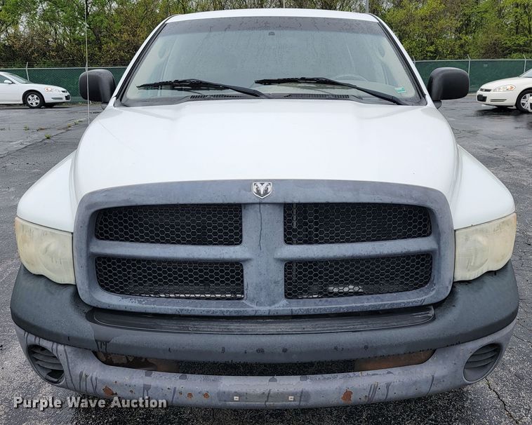 image for item JL9563 2004 Dodge Ram 1500  Quad Cab pickup truck