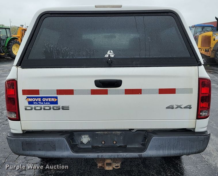 image for item JL9563 2004 Dodge Ram 1500  Quad Cab pickup truck