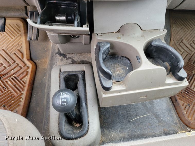 image for item JL9563 2004 Dodge Ram 1500  Quad Cab pickup truck