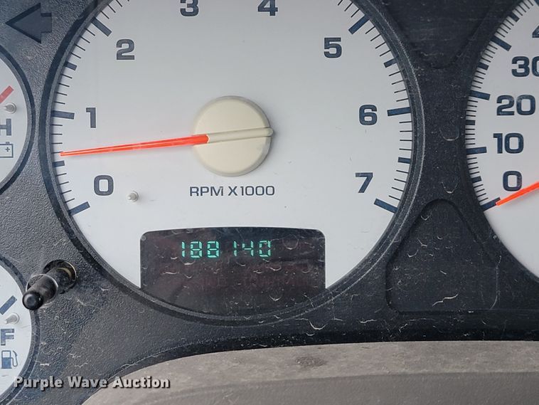 image for item JL9563 2004 Dodge Ram 1500  Quad Cab pickup truck